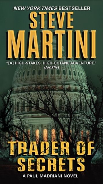 Forsidebilde av Trader of Secrets : A Paul Madriani Novel