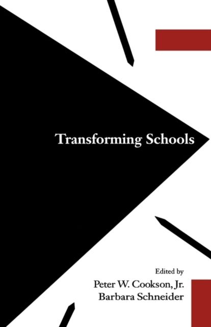 Forsidebilde av Transforming Schools