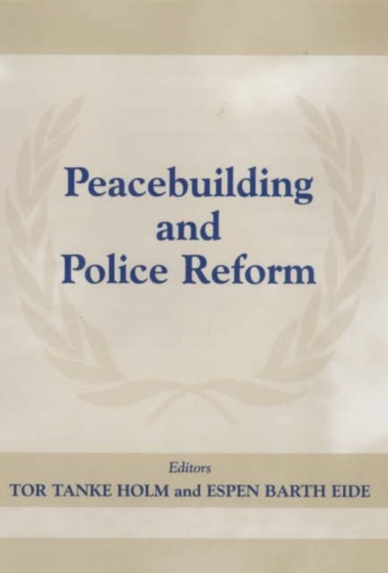 Forsidebilde av Peacebuilding and Police Reform