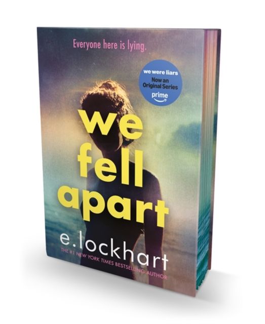 We Fell Apart : Return to the world of the TikTok sensation, We Were Liars