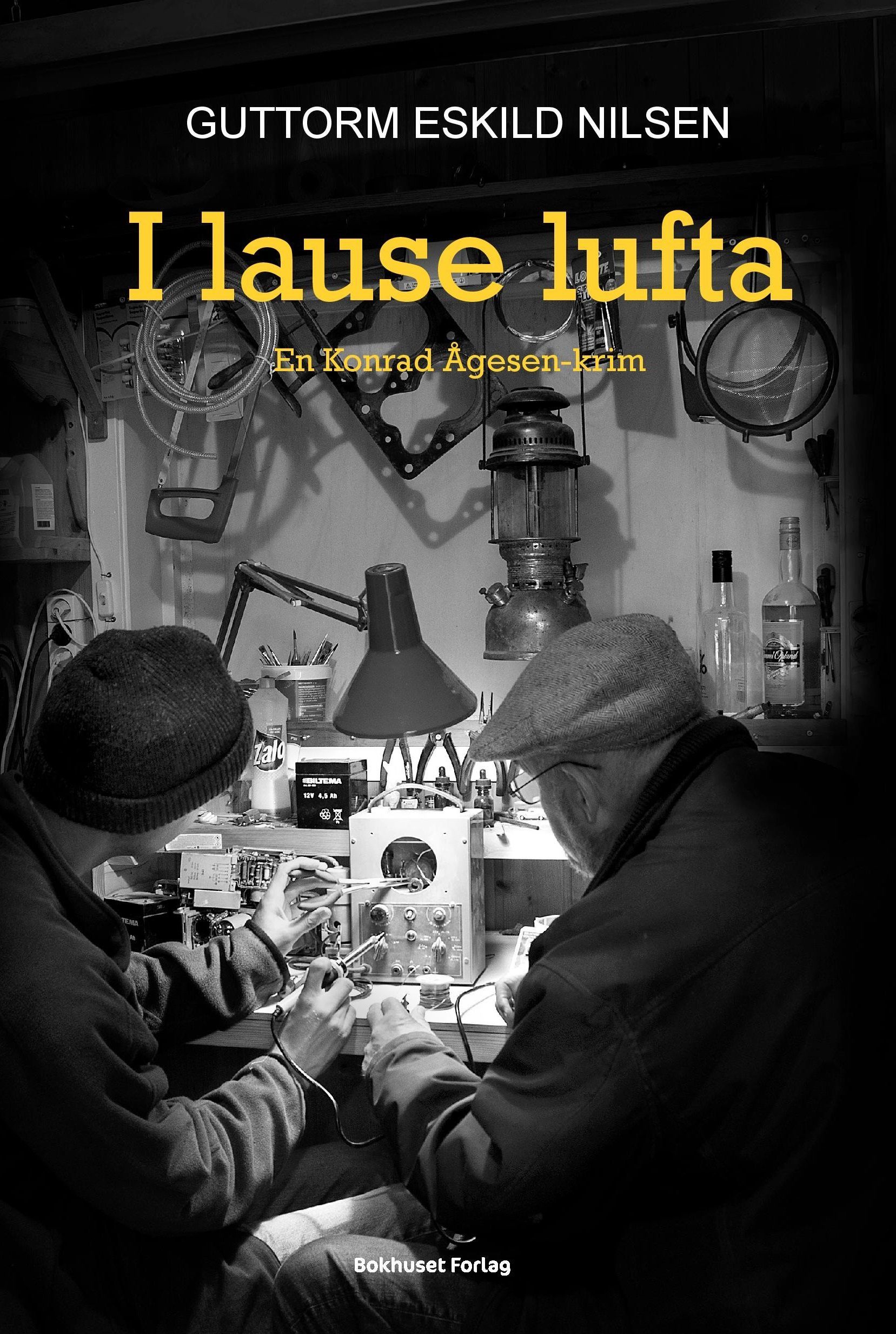 I lause lufta : en Konrad Ågesen-krim