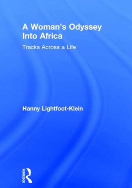 Forsidebilde av A Woman's Odyssey Into Africa : Tracks Across a Life