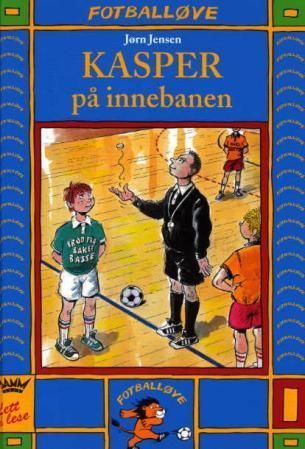 Forsidebilde av Kasper på innebanen