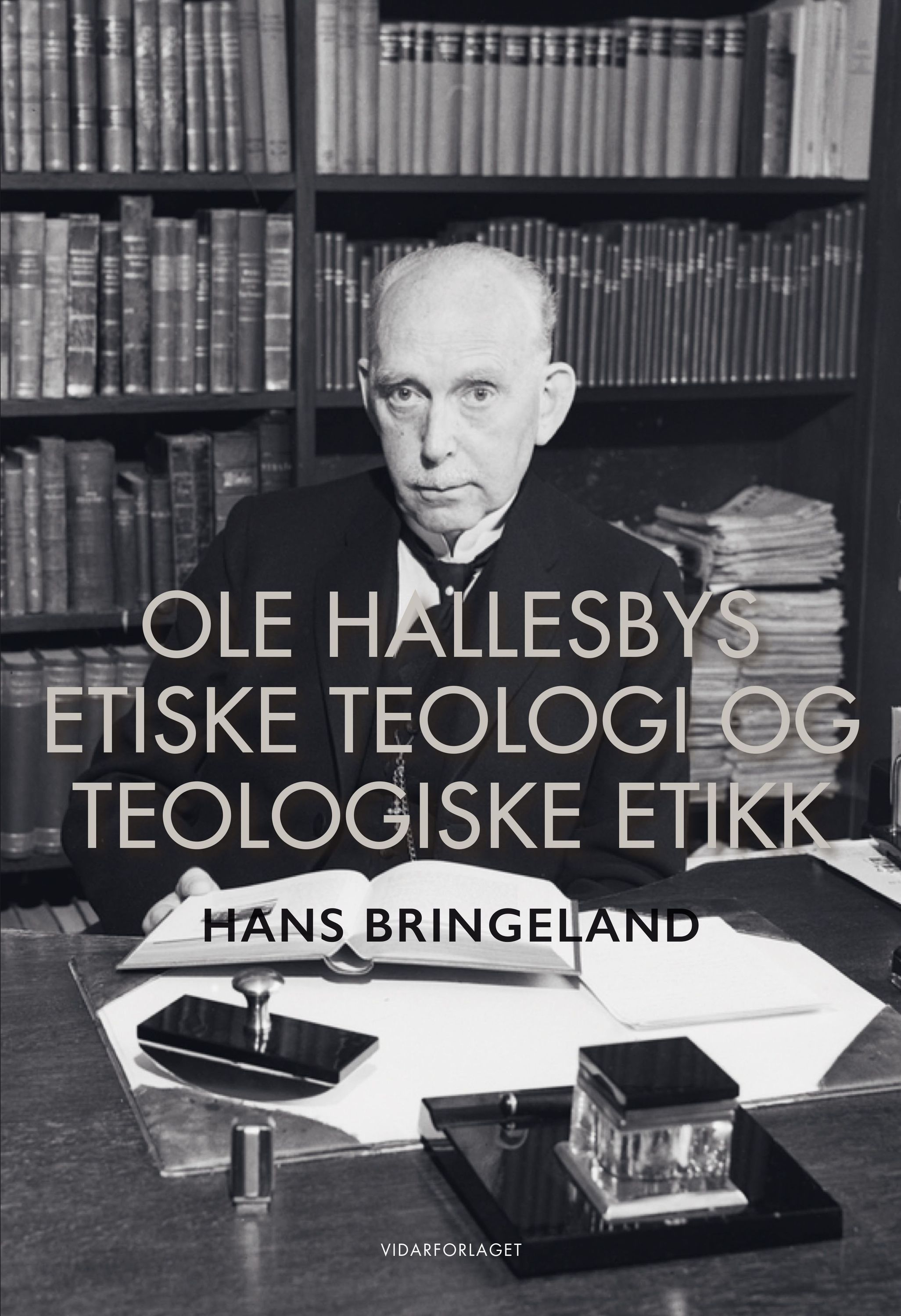 Ole Hallesbys etiske teologi og teologiske etikk : pietistisk morallære mellom kantiansk formalisme og biblistisk kasuistikk