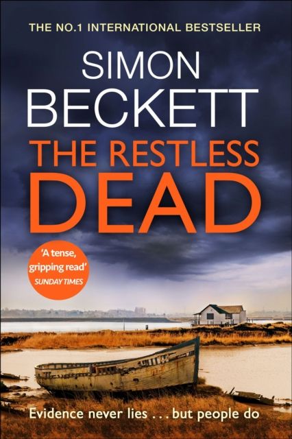 Forsidebilde av The Restless Dead : (David Hunter 5): Harry Treadaway is Dr David Hunter: the darkly compelling new TV series ‘The Chemistry of Death’ – streaming now on Paramount+