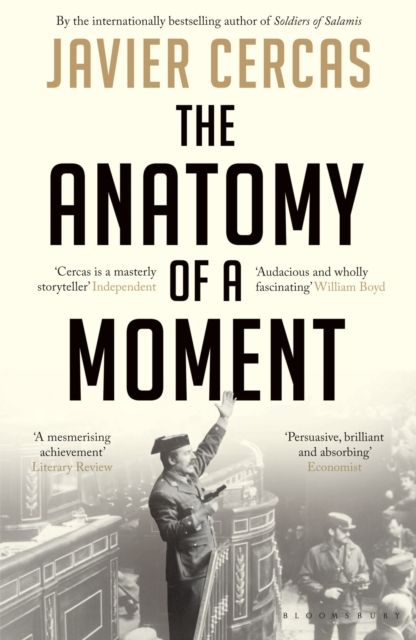 The anatomy of a moment