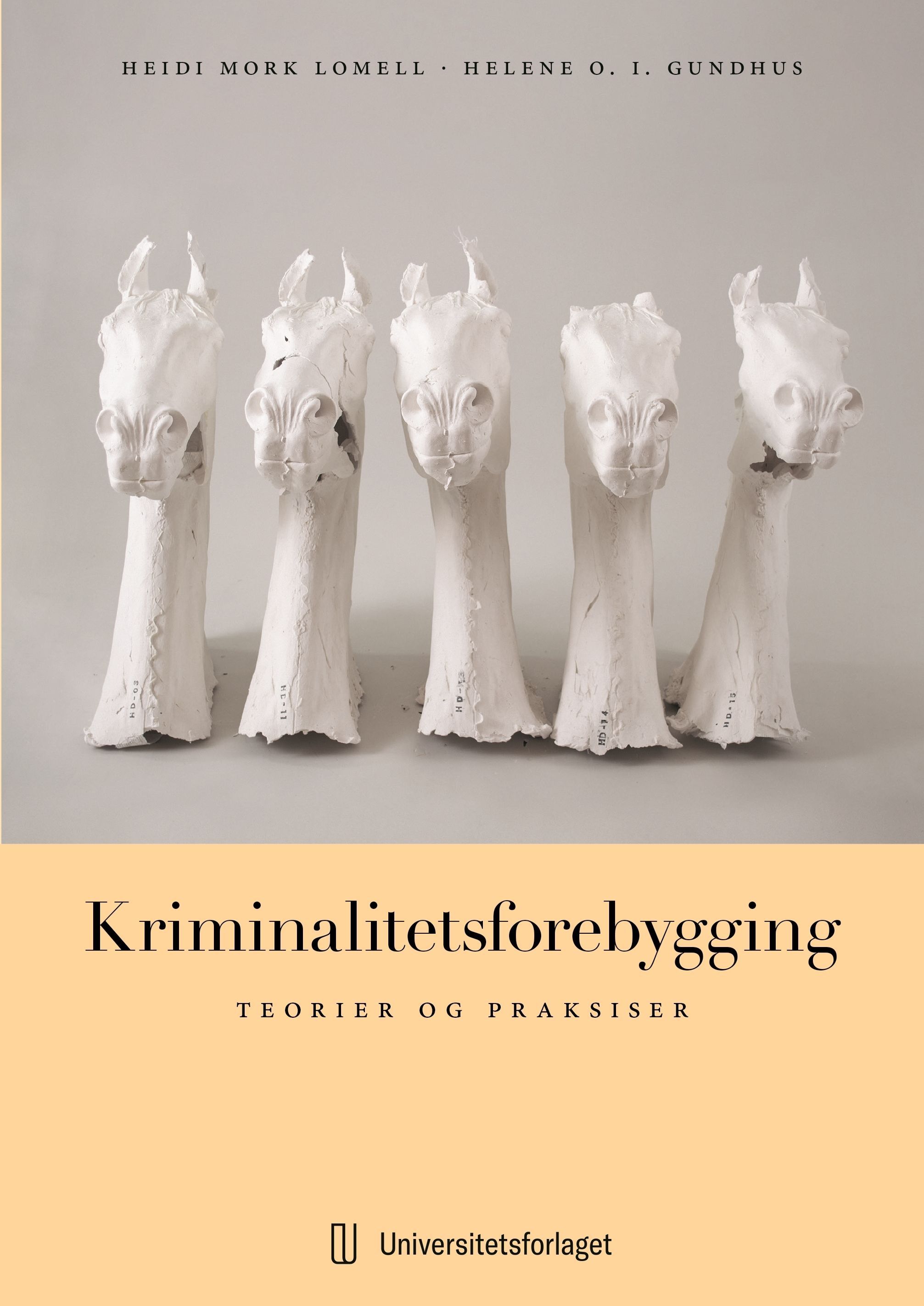Forsidebilde av Kriminalitetsforebygging : teorier og praksiser