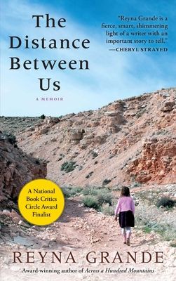 Forsidebilde av The Distance Between Us : A Memoir
