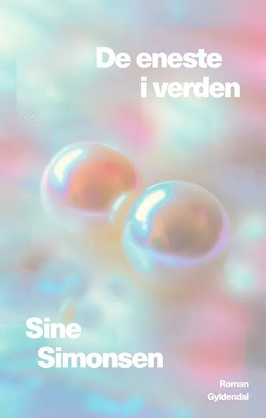 Forsidebilde av De eneste i verden : roman