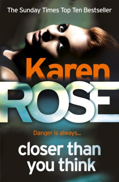 Forsidebilde av Closer Than You Think (The Cincinnati Series Book 1)